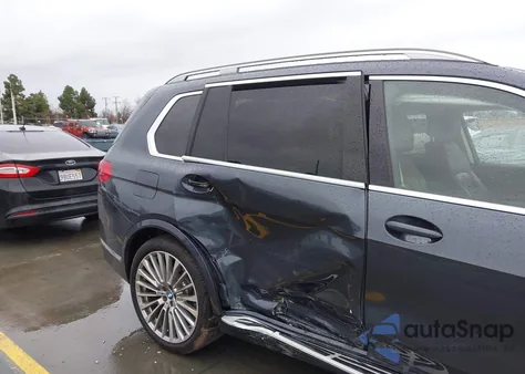 2019 BMW X7 xDrive40I z USA, uszkodzony, nr VIN 5UXCW2C50KL083976